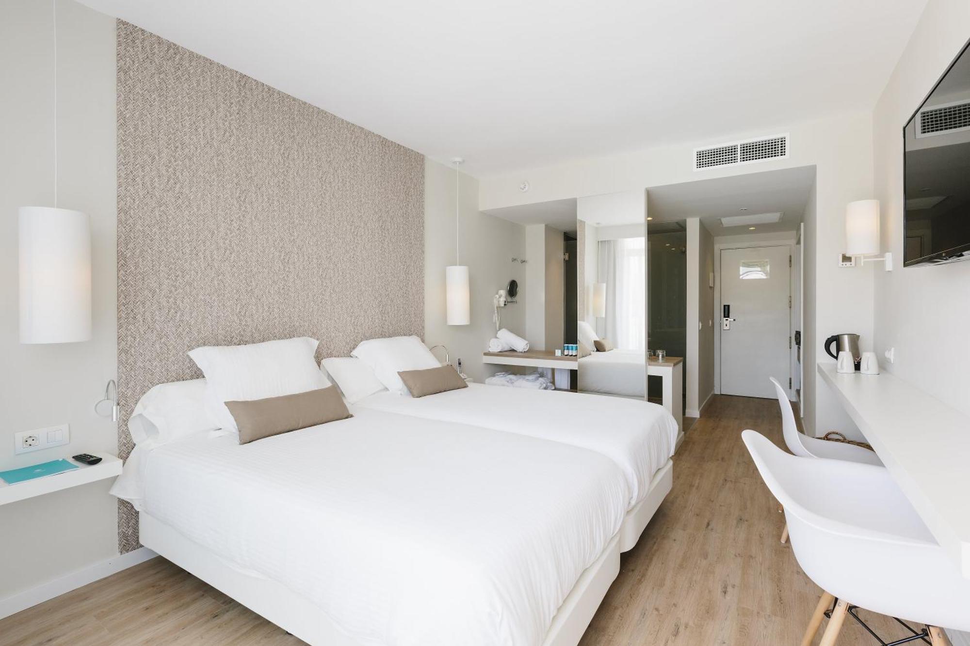 Aluasoul Ibiza - Adults Only Otel Es Cana Dış mekan fotoğraf