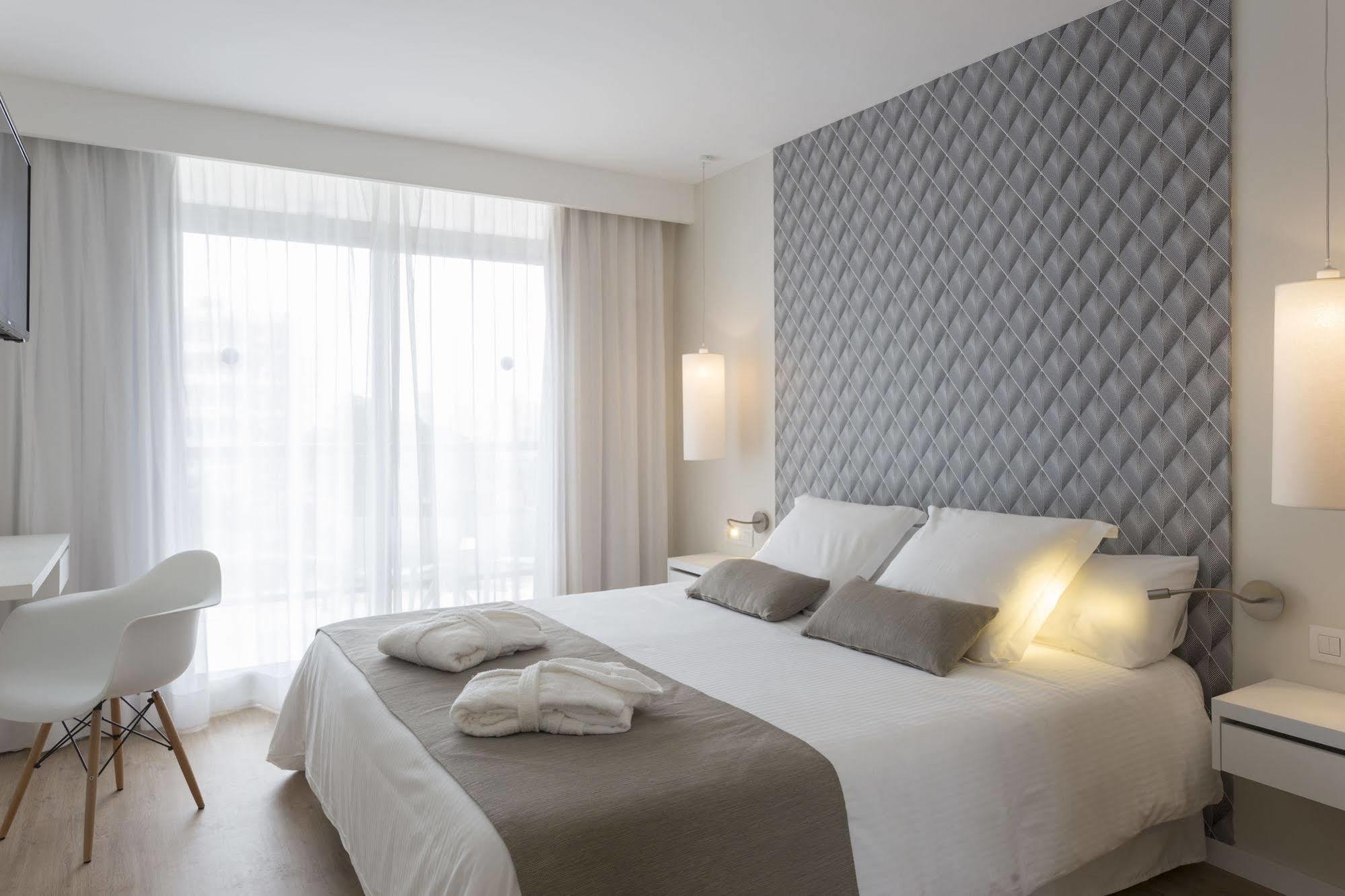 Aluasoul Ibiza - Adults Only Otel Es Cana Dış mekan fotoğraf