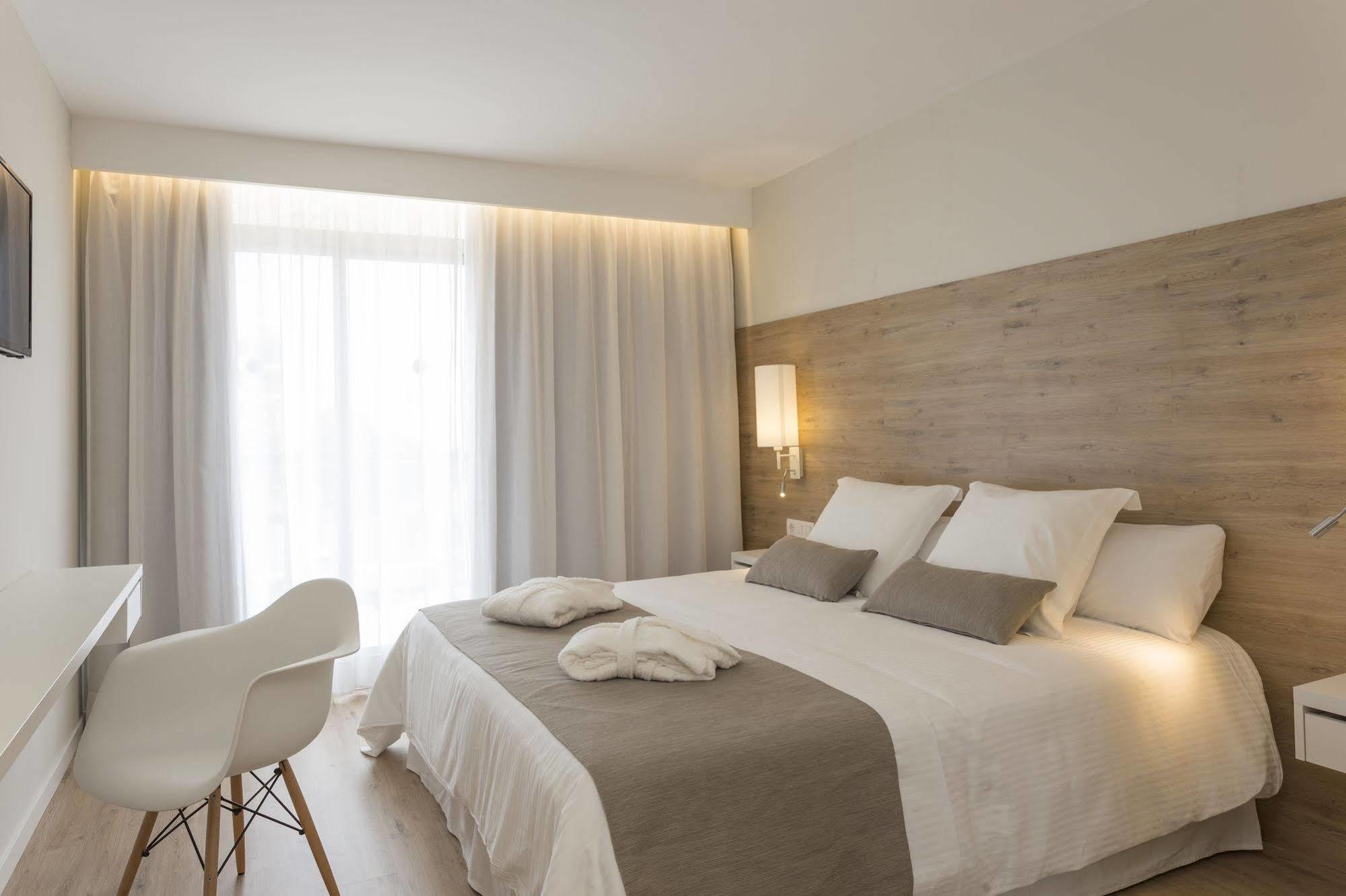 Aluasoul Ibiza - Adults Only Otel Es Cana Dış mekan fotoğraf